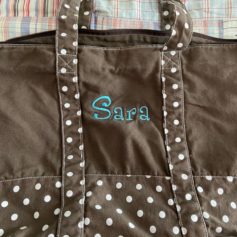 Thirty one gifts small zipper tote with Sara monogrammed on it